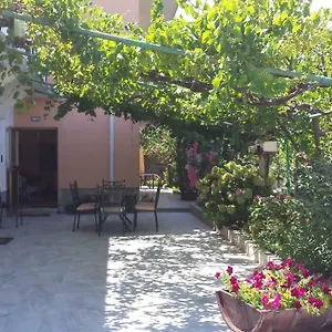 Vendégház Familija Tariba, Supetarska Draga